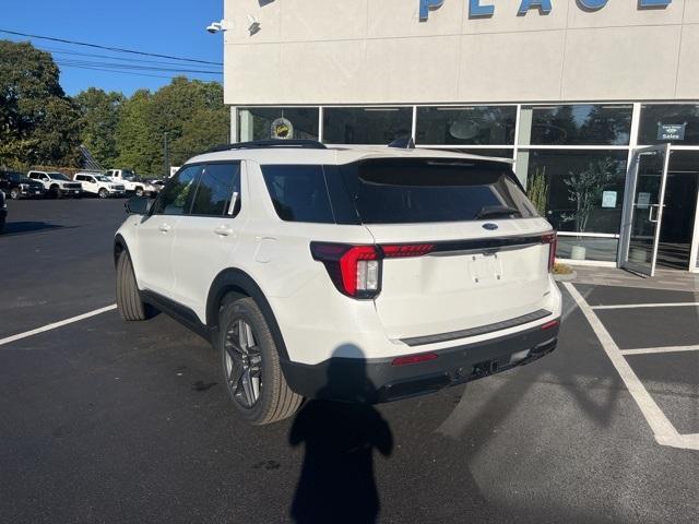 new 2025 Ford Explorer car, priced at $52,170