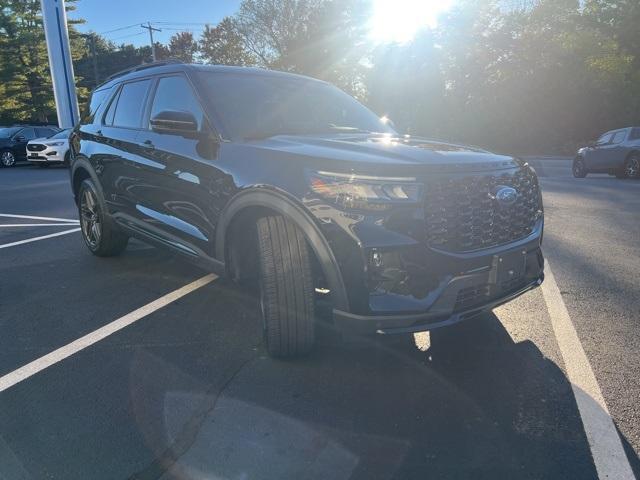 new 2025 Ford Explorer car, priced at $60,655