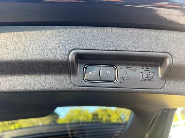 new 2025 Ford Explorer car, priced at $60,655