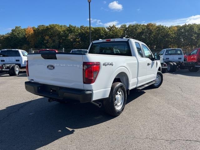 new 2024 Ford F-150 car, priced at $49,015