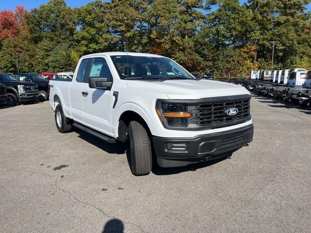 new 2024 Ford F-150 car, priced at $49,015