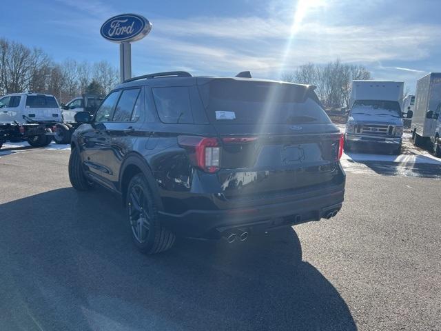 new 2025 Ford Explorer car, priced at $61,050