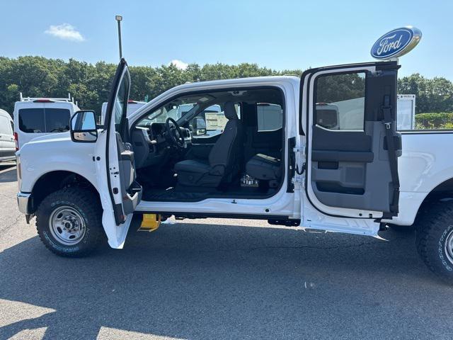 new 2024 Ford F-250 car, priced at $54,600