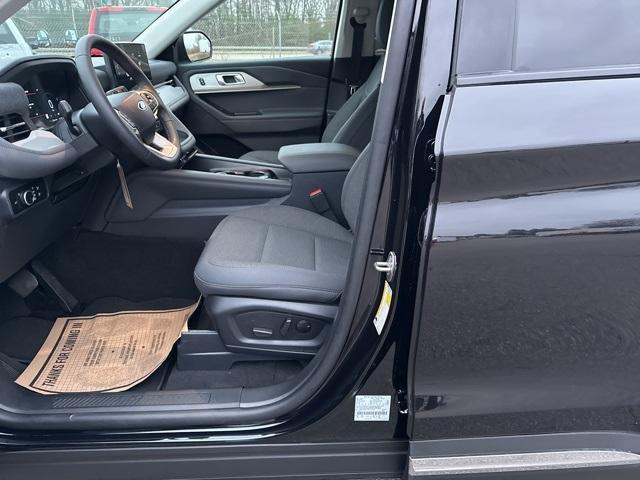 used 2025 Ford Explorer car, priced at $39,923