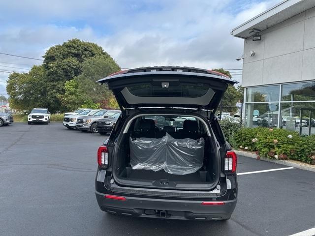 new 2025 Ford Explorer car, priced at $42,245