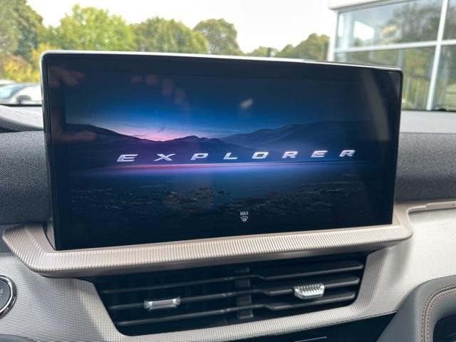 new 2025 Ford Explorer car, priced at $42,245