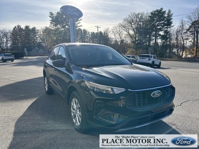 new 2025 Ford Escape car, priced at $31,045