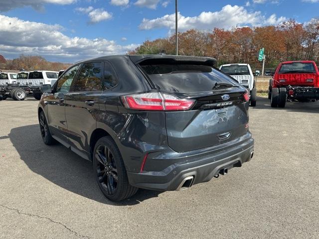 used 2024 Ford Edge car, priced at $39,923