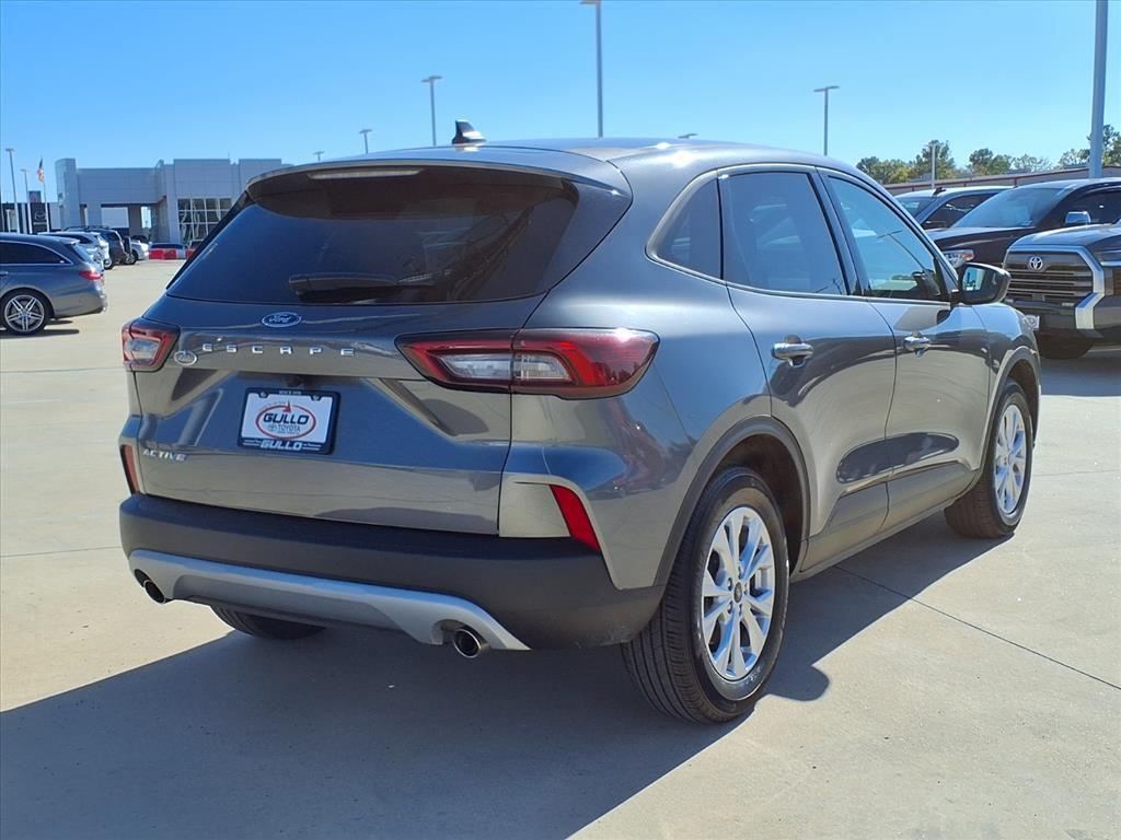 used 2025 Ford Escape car, priced at $23,248