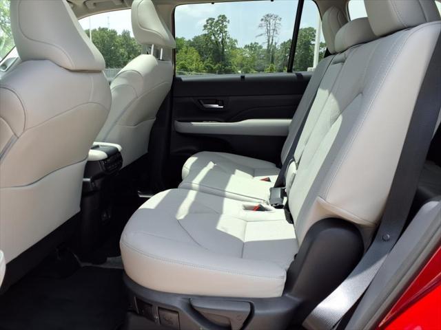 used 2025 Toyota Grand Highlander car, priced at $55,998