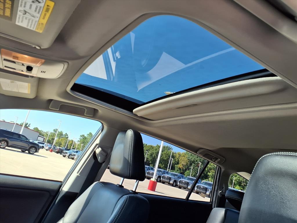 used 2018 Toyota RAV4 Hybrid car, priced at $23,998