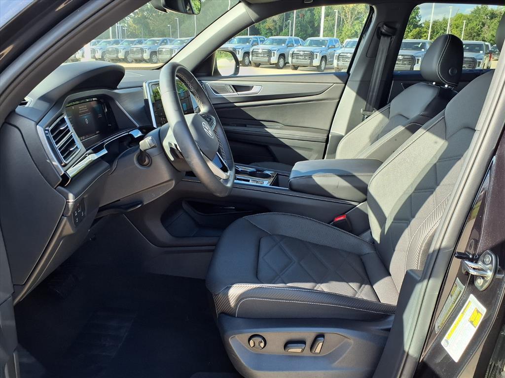 used 2024 Volkswagen Atlas Cross Sport car, priced at $31,748