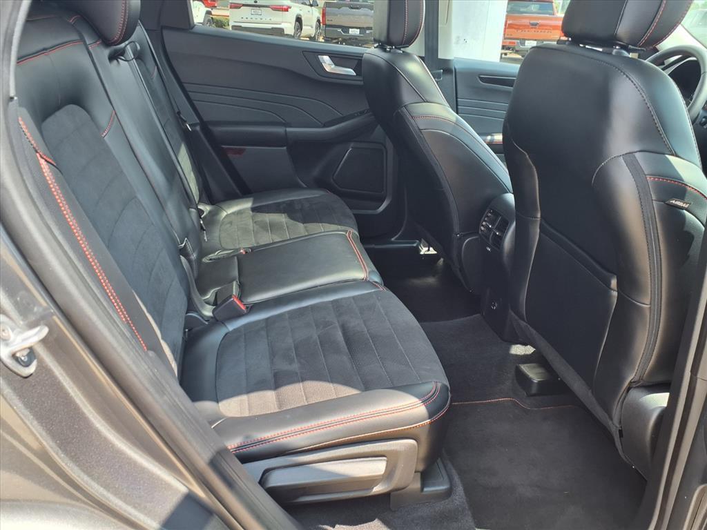 used 2022 Ford Escape car, priced at $24,748