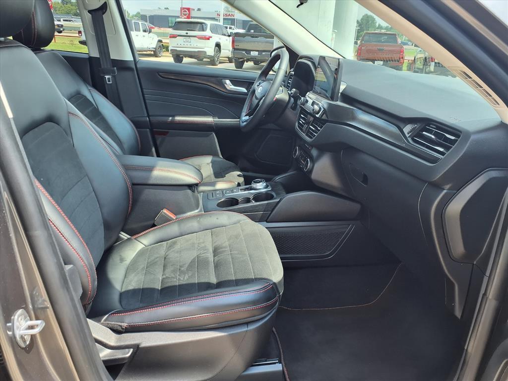 used 2022 Ford Escape car, priced at $24,748