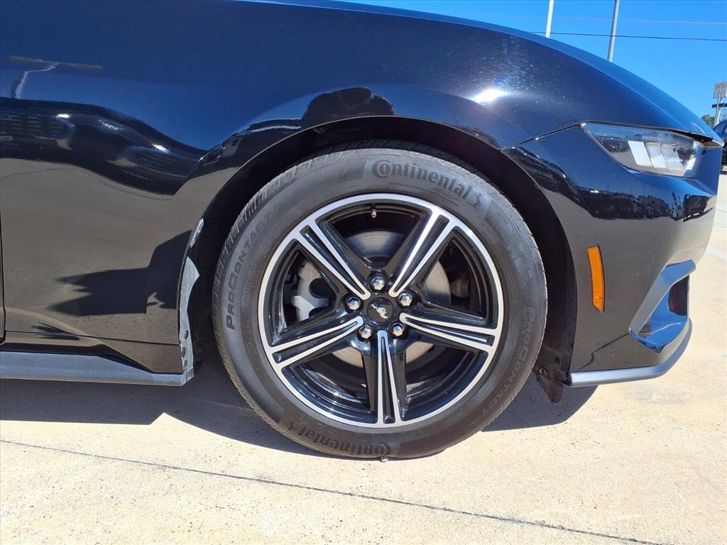 used 2024 Ford Mustang car, priced at $32,998