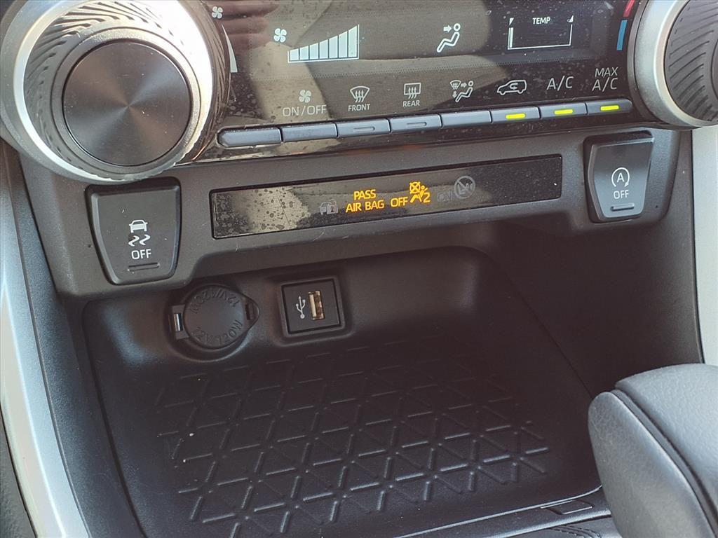 used 2025 Toyota RAV4 car, priced at $27,498