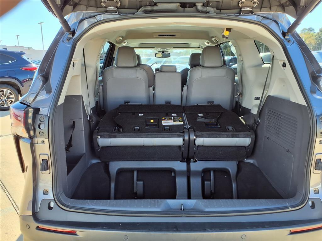 used 2023 Toyota Sienna car, priced at $37,998