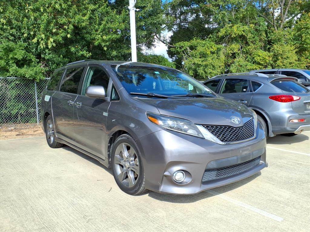 used 2015 Toyota Sienna car, priced at $18,998
