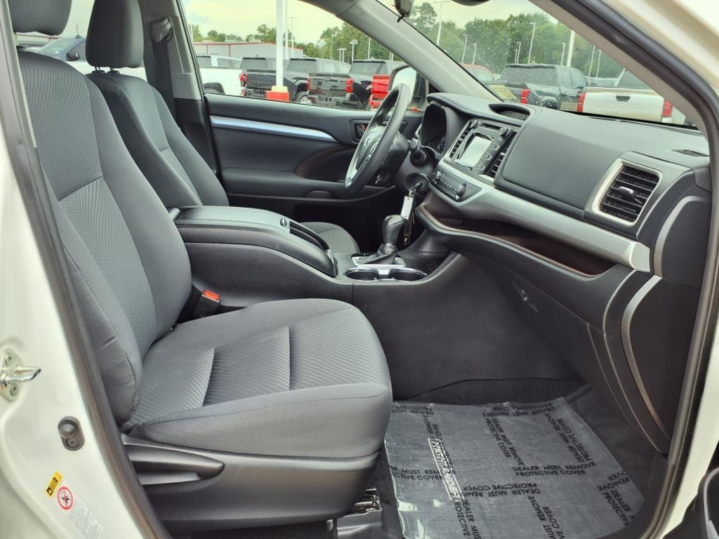 used 2019 Toyota Highlander car, priced at $15,248