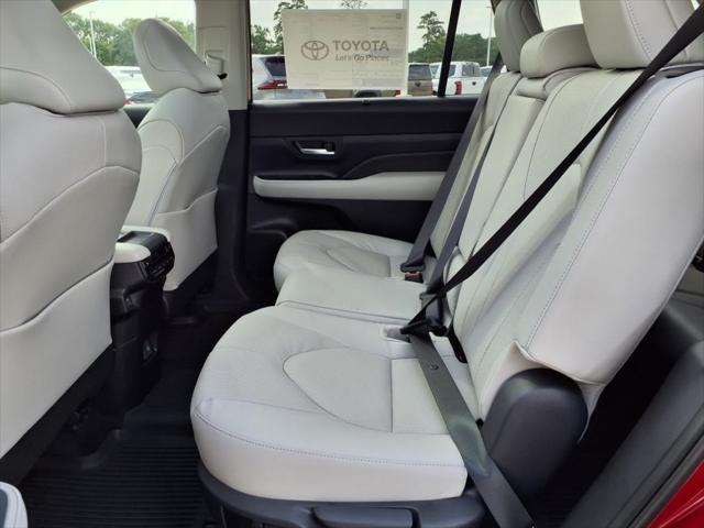 new 2025 Toyota Grand Highlander car, priced at $52,479
