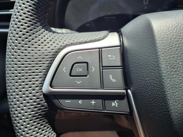 used 2025 Toyota Sienna car, priced at $54,748