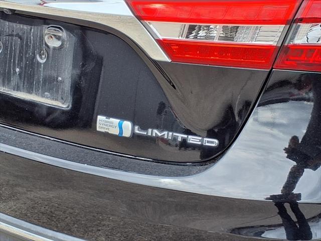 used 2015 Toyota Avalon Hybrid car, priced at $12,498