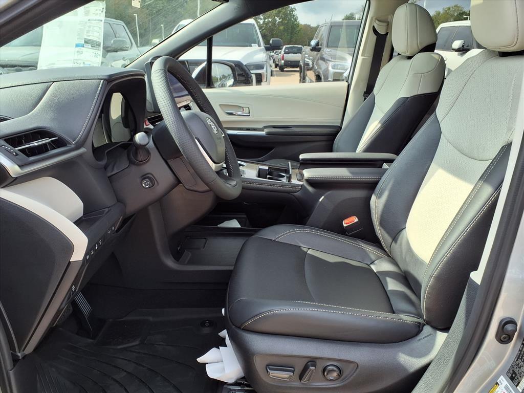 new 2025 Toyota Sienna car, priced at $61,283