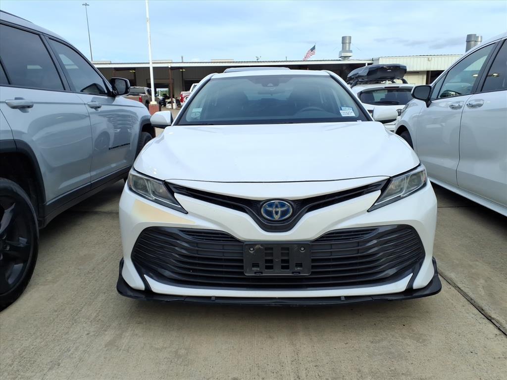 used 2019 Toyota Camry Hybrid car, priced at $19,248