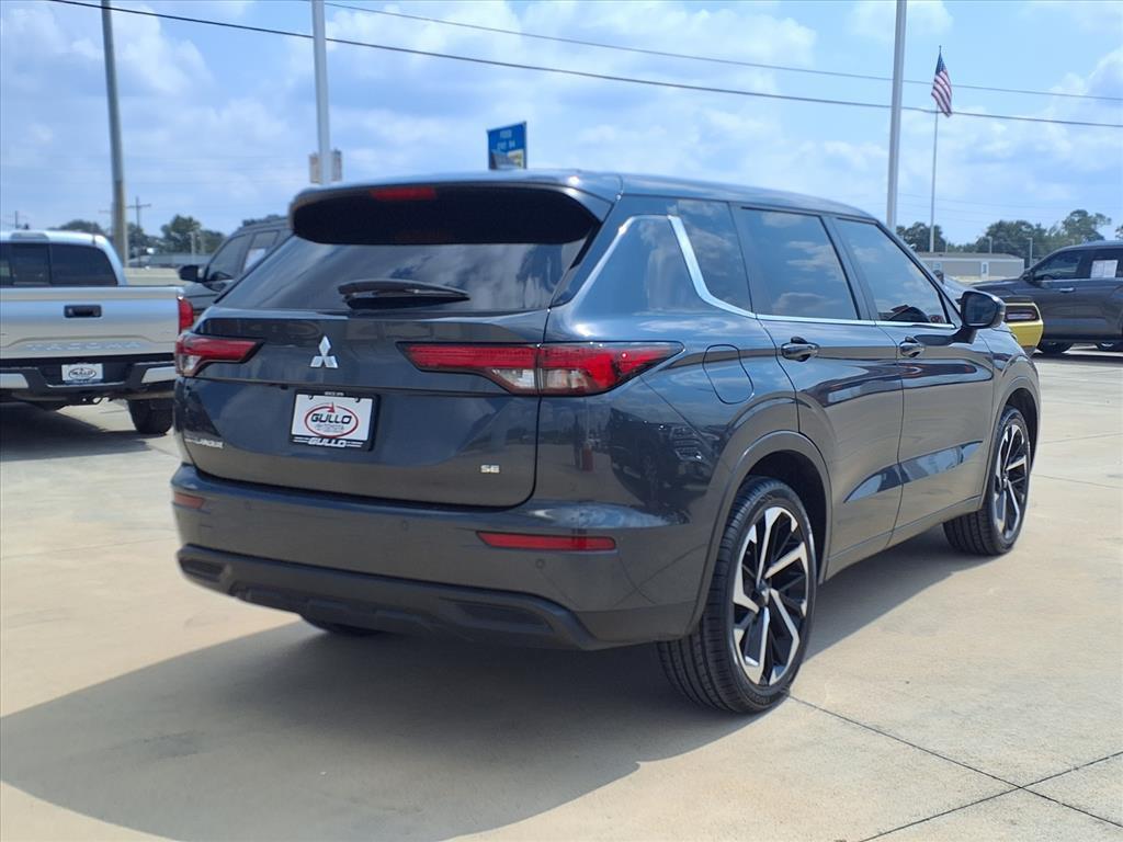 used 2024 Mitsubishi Outlander car, priced at $25,748