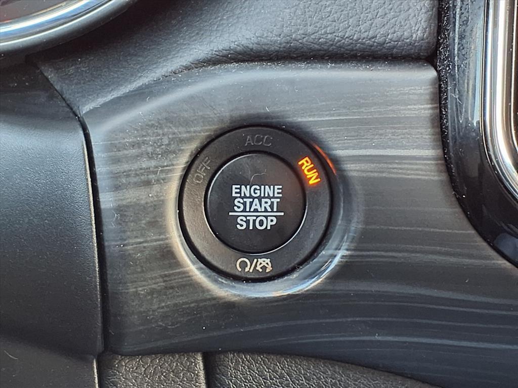 used 2019 Jeep Grand Cherokee car, priced at $19,748