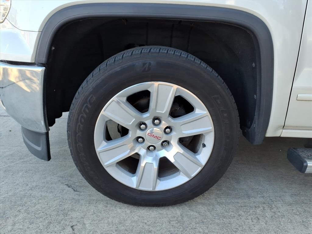 used 2015 GMC Sierra 1500 car, priced at $17,998