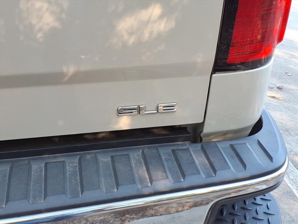 used 2015 GMC Sierra 1500 car, priced at $17,998