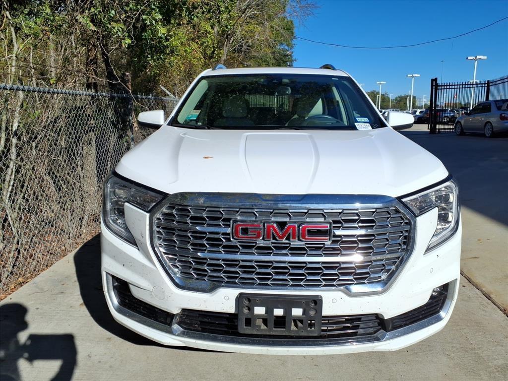 used 2023 GMC Terrain car, priced at $29,998