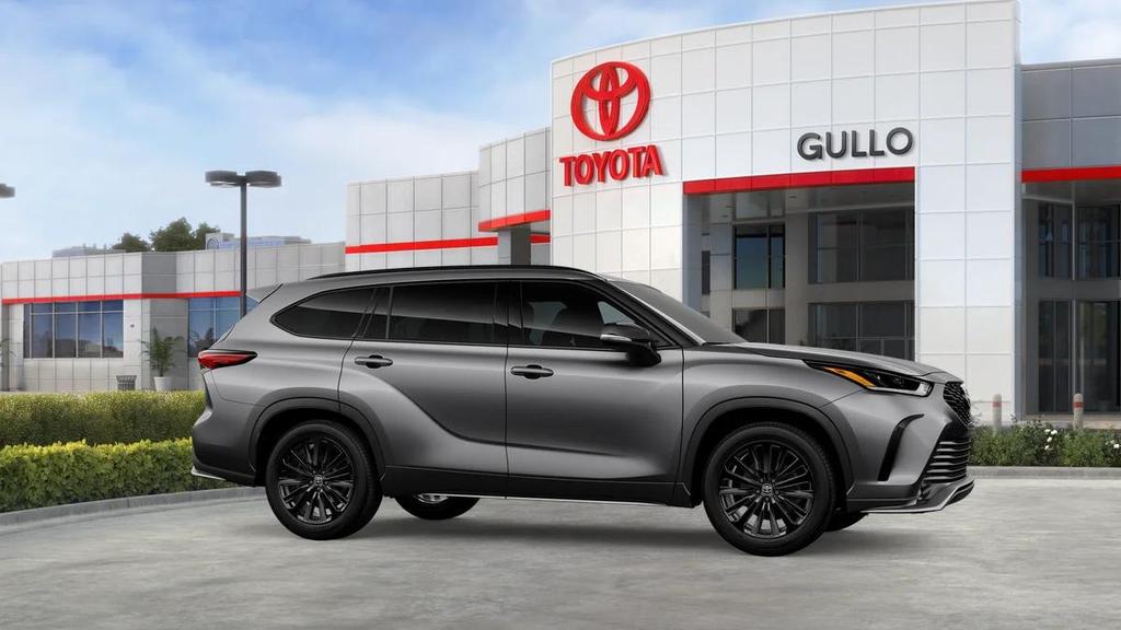 new 2026 Toyota Highlander car, priced at $52,462