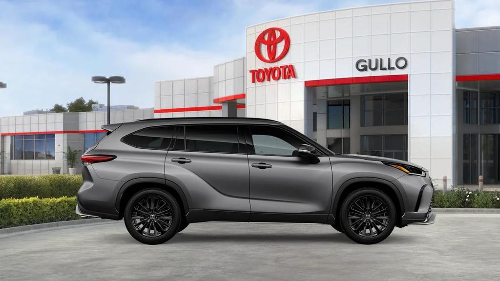 new 2026 Toyota Highlander car, priced at $52,462