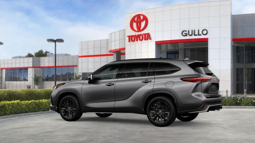 new 2026 Toyota Highlander car, priced at $52,462