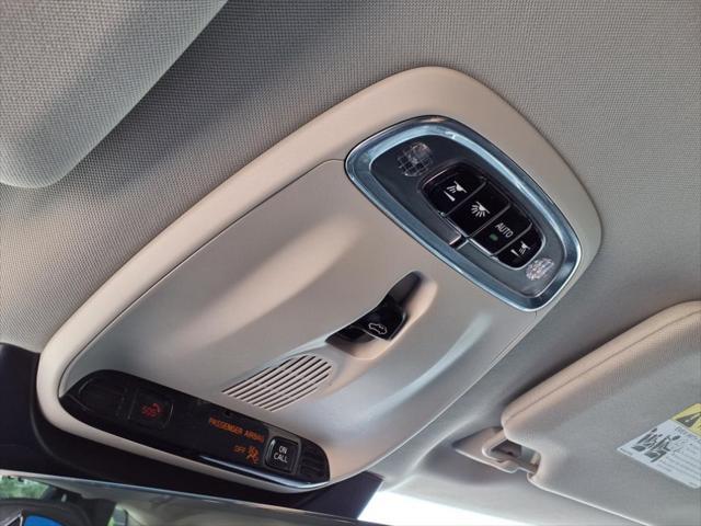 used 2022 Volvo XC90 car, priced at $37,498
