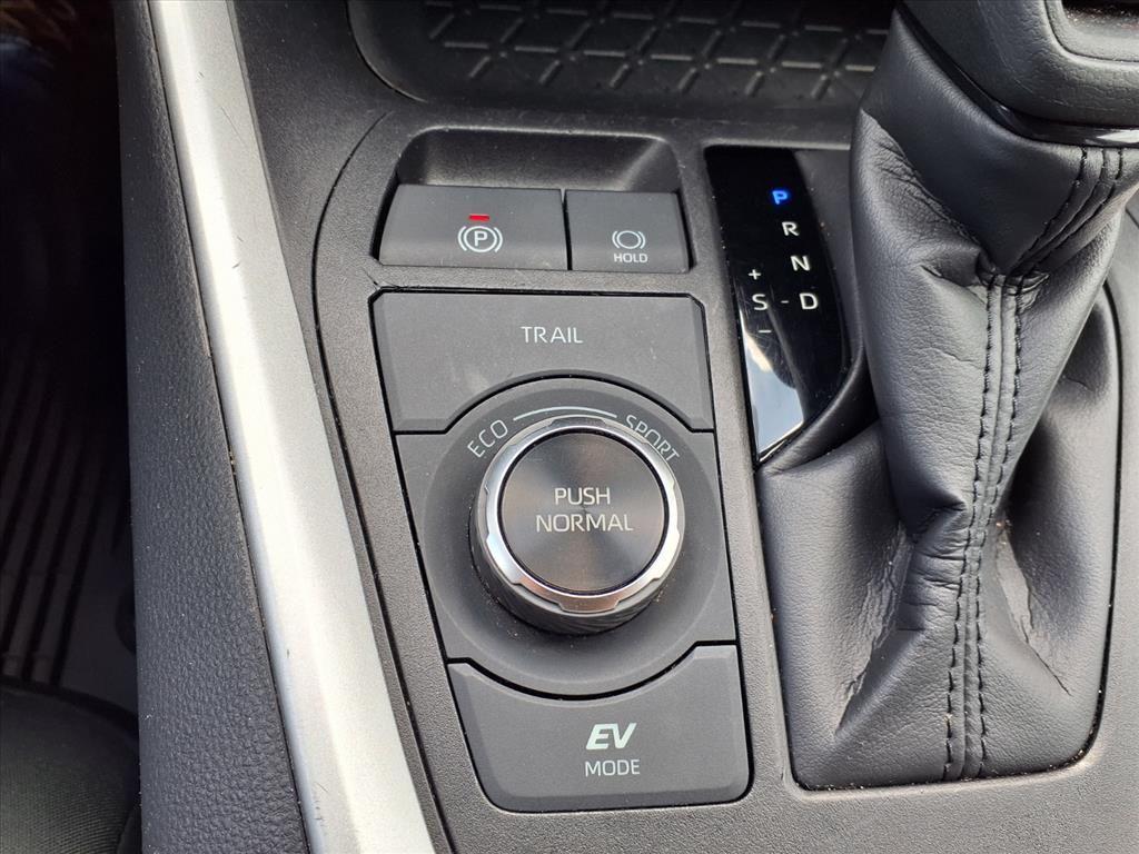 used 2024 Toyota RAV4 Hybrid car, priced at $30,498