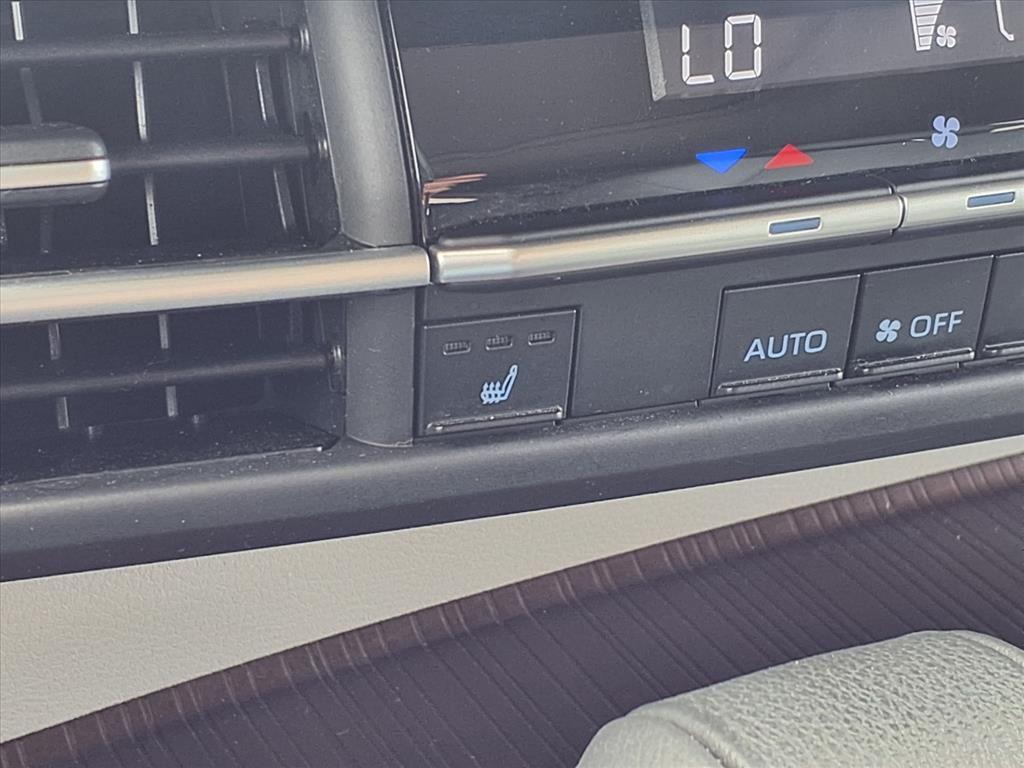 used 2024 Toyota Sienna car, priced at $40,748