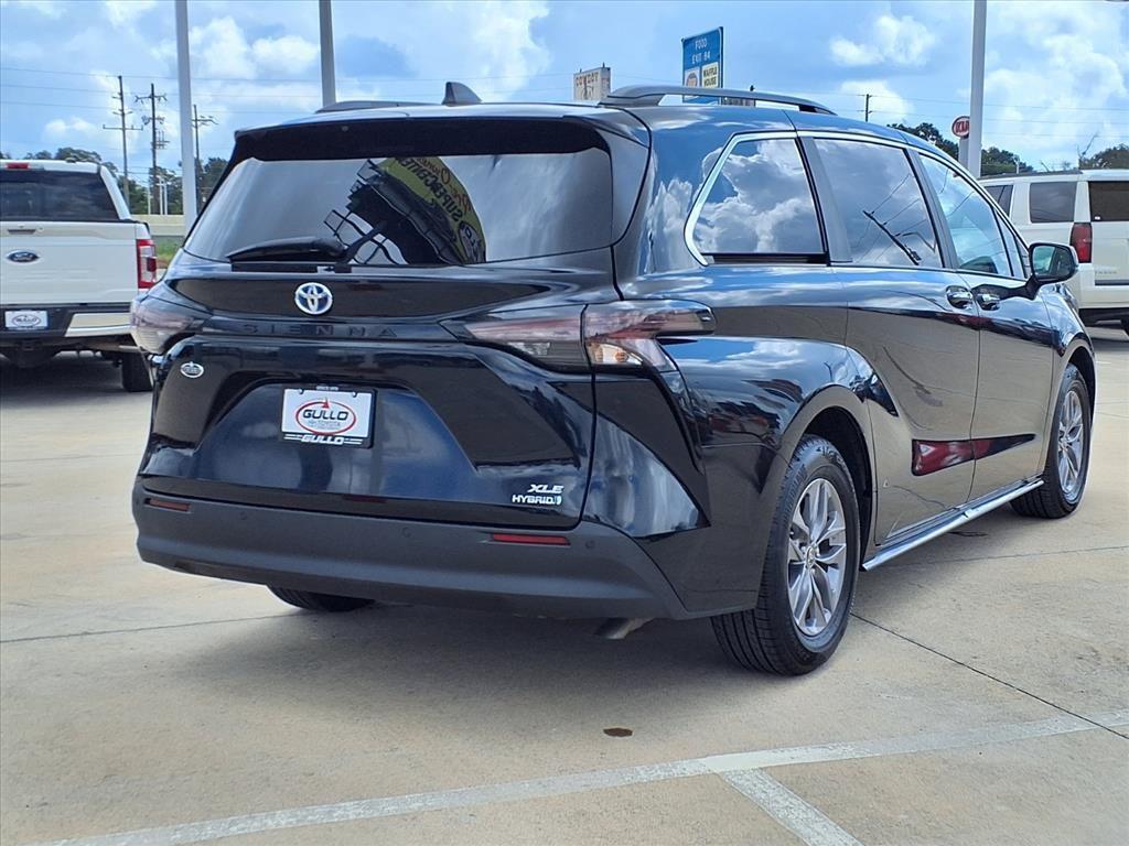used 2024 Toyota Sienna car, priced at $40,748