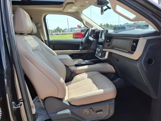 used 2023 Ford Expedition car, priced at $39,998