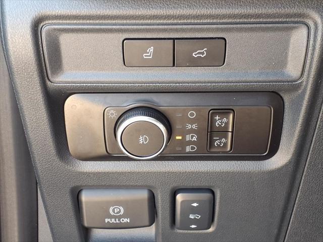 used 2023 Ford Expedition car, priced at $39,998