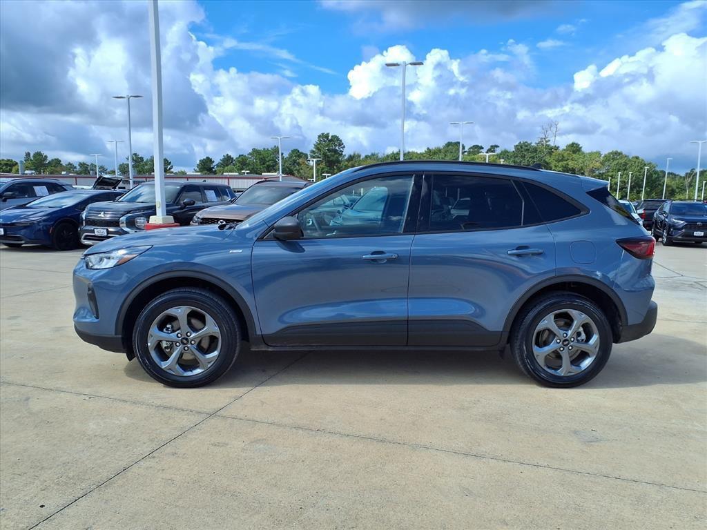 used 2025 Ford Escape car, priced at $24,748
