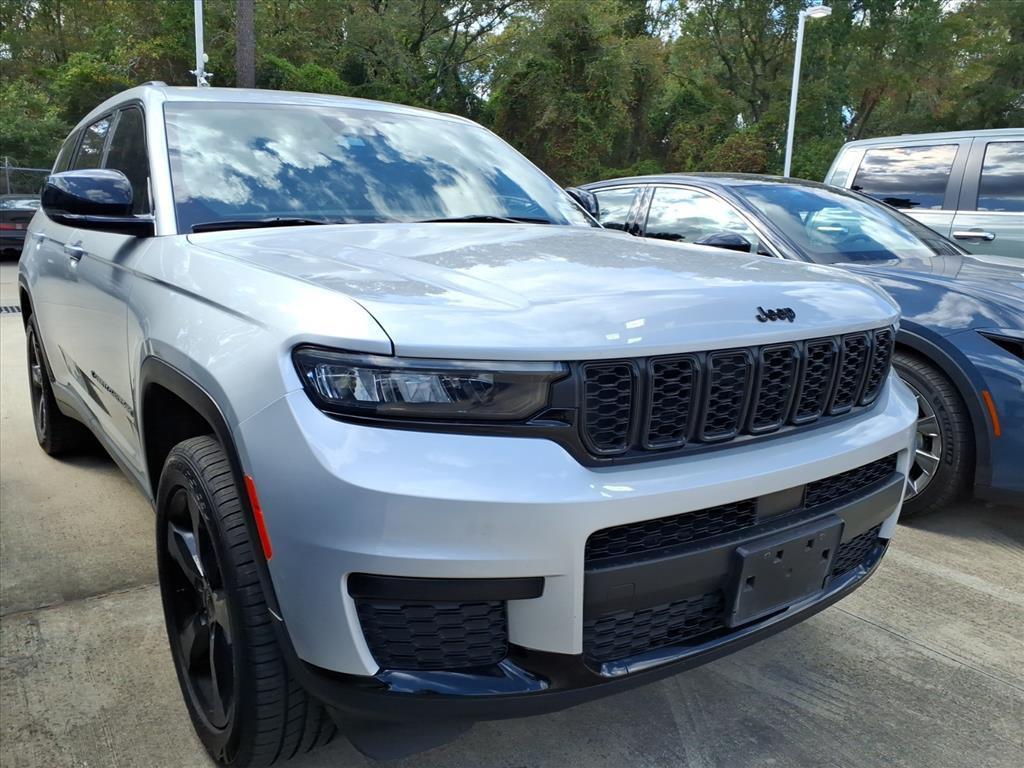 used 2023 Jeep Grand Cherokee L car, priced at $30,498