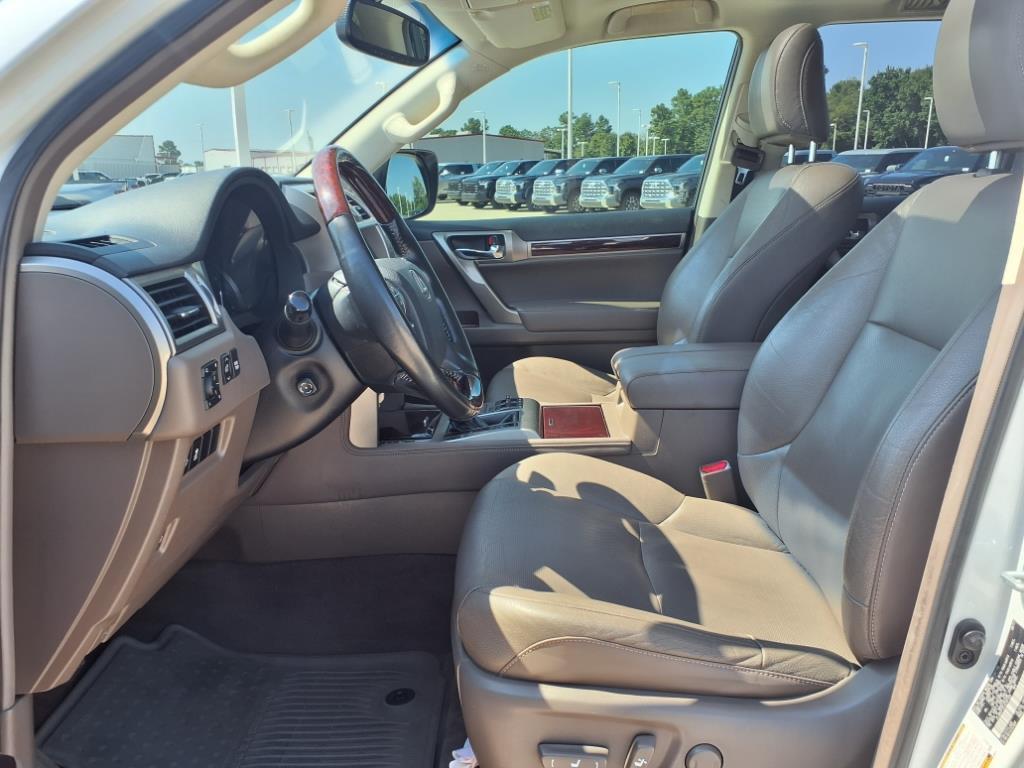 used 2018 Lexus GX 460 car, priced at $23,498