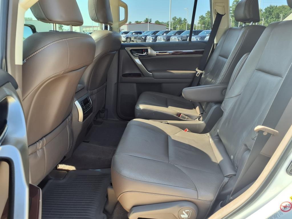 used 2018 Lexus GX 460 car, priced at $23,498