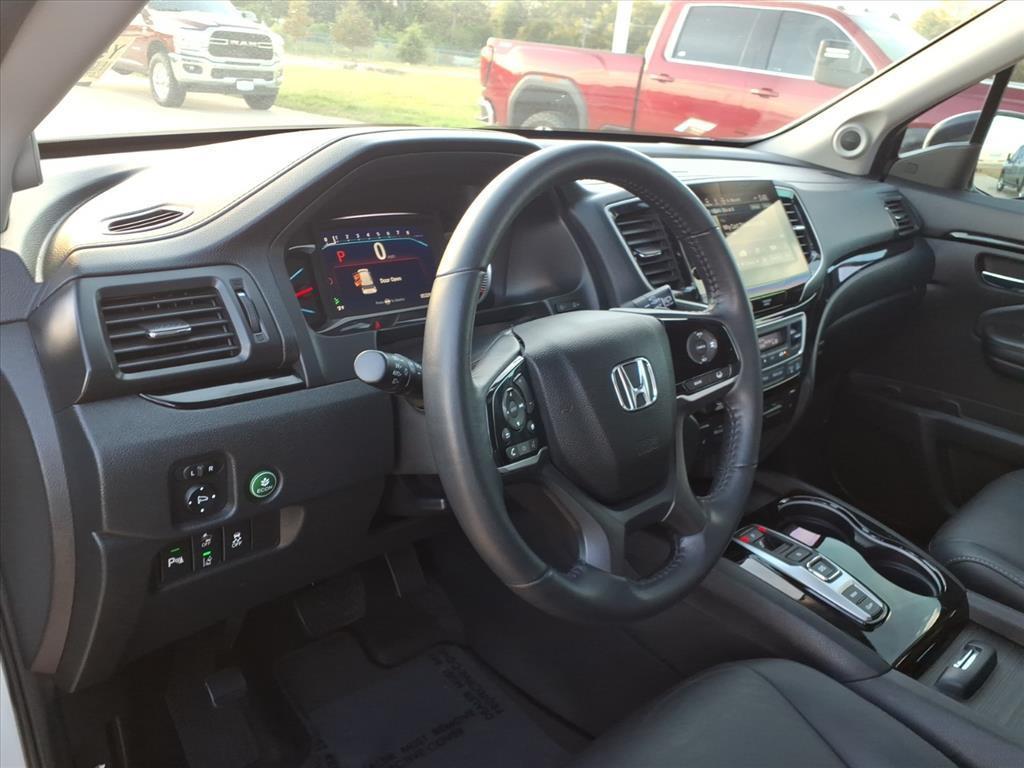 used 2022 Honda Pilot car, priced at $31,498