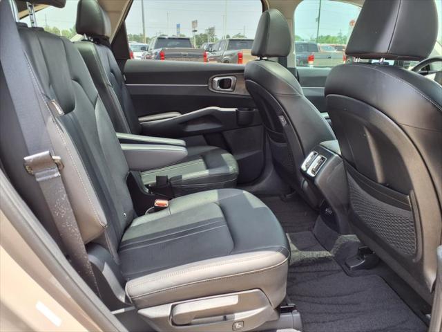 used 2025 Kia Sorento car, priced at $37,248