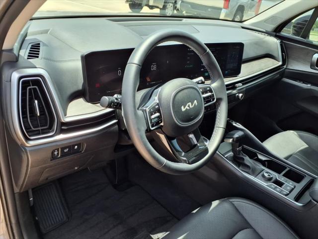 used 2025 Kia Sorento car, priced at $37,248