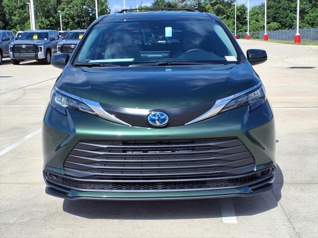new 2025 Toyota Sienna car, priced at $41,439